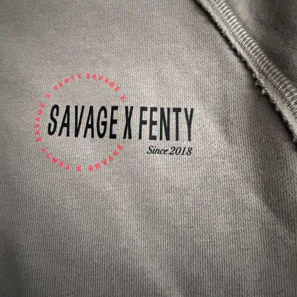 Essential Terry Scope Logo- Savage X Fenty Raglan Hoodie - Small - Picture 5 of 8